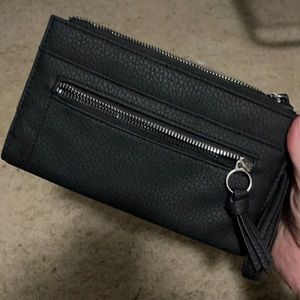 Wristlet